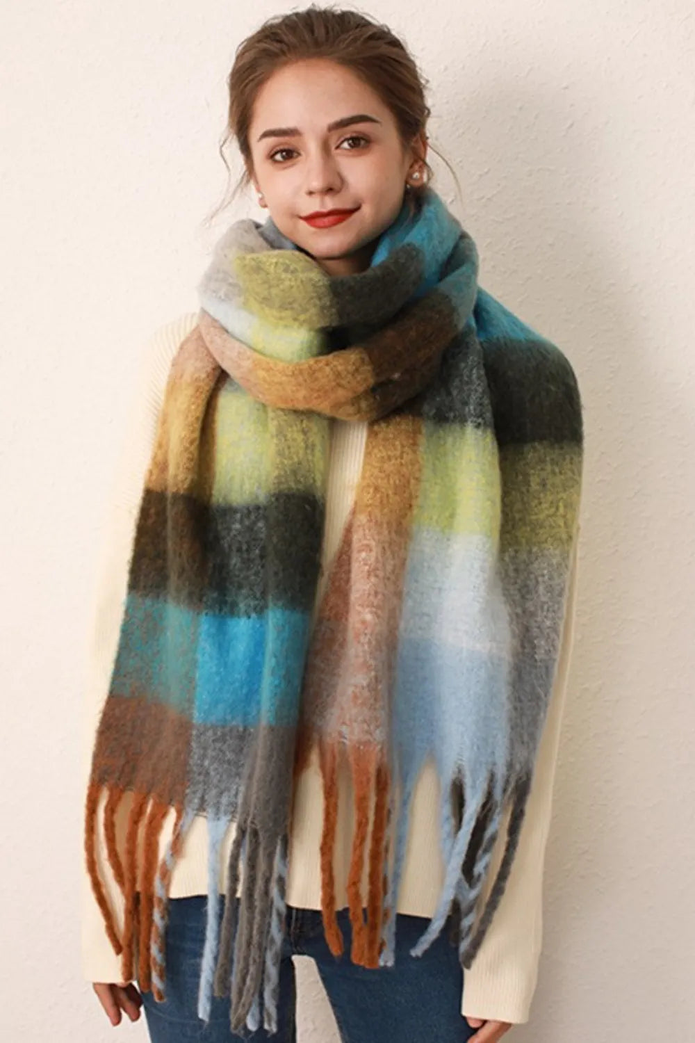 Oversized Plaid Knit Scarf with Tassels – Soft Winter Blanket Scarf for Women