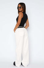Women’s Mid-Waist Loose Fit Straight Leg Jeans – Casual Denim Pants