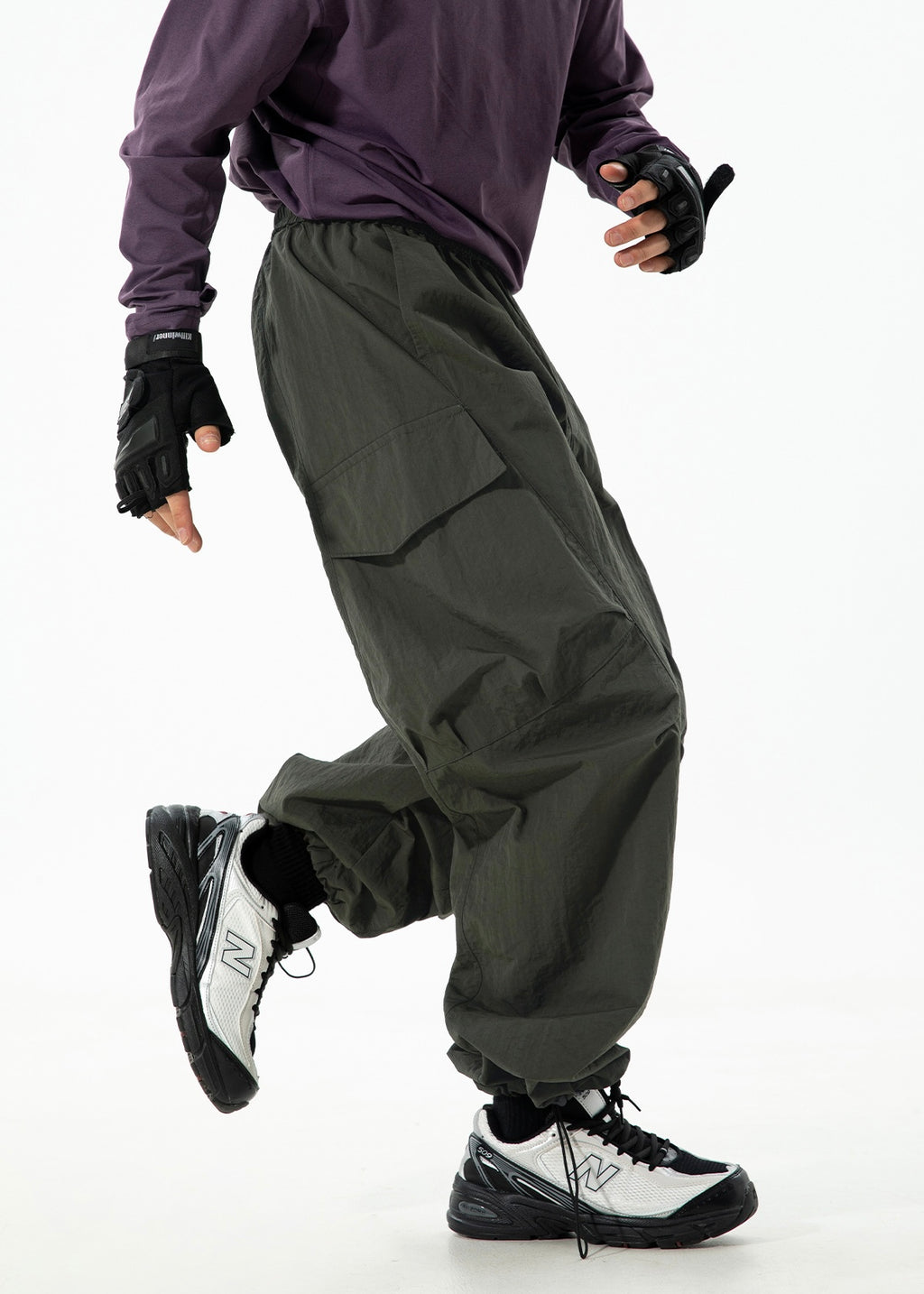 Mens Cargo Pants – Outdoor Windproof Wide-Leg Trousers with Pockets