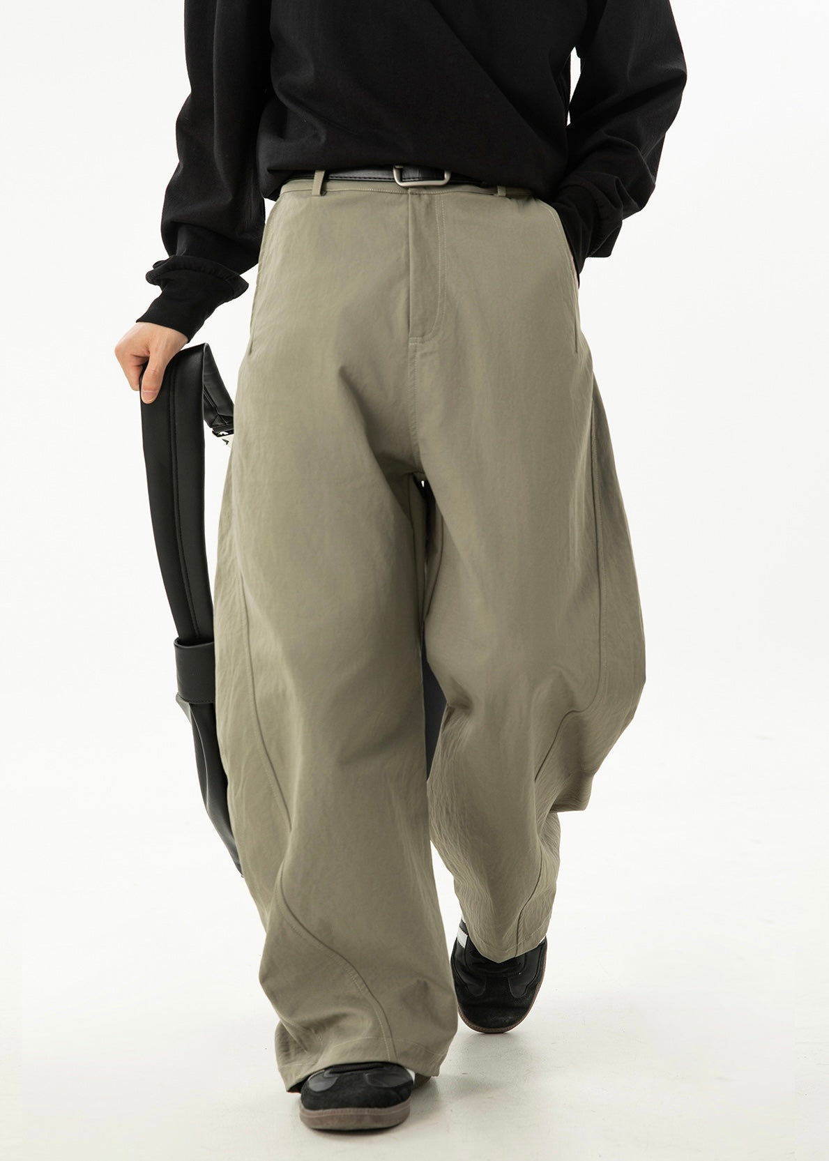 Women’s Wide-Leg Pleated Casual Pants with Side Split & Pockets