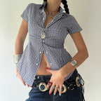 Women’s fitted short sleeve vacation style shirt.