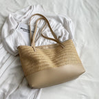 Women’s Straw Tote Bag – Summer Handbag with Leather Strap