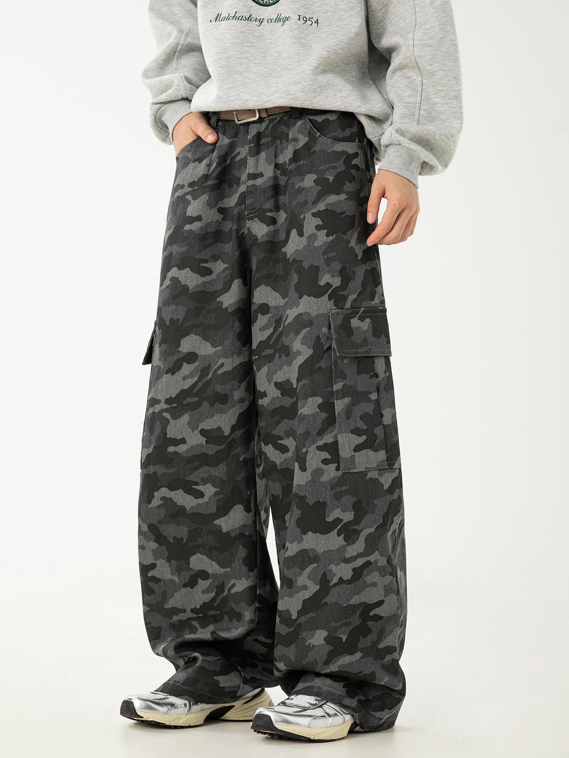 Men’s Camouflage Work Pants – Straight Leg Military Style Trousers
