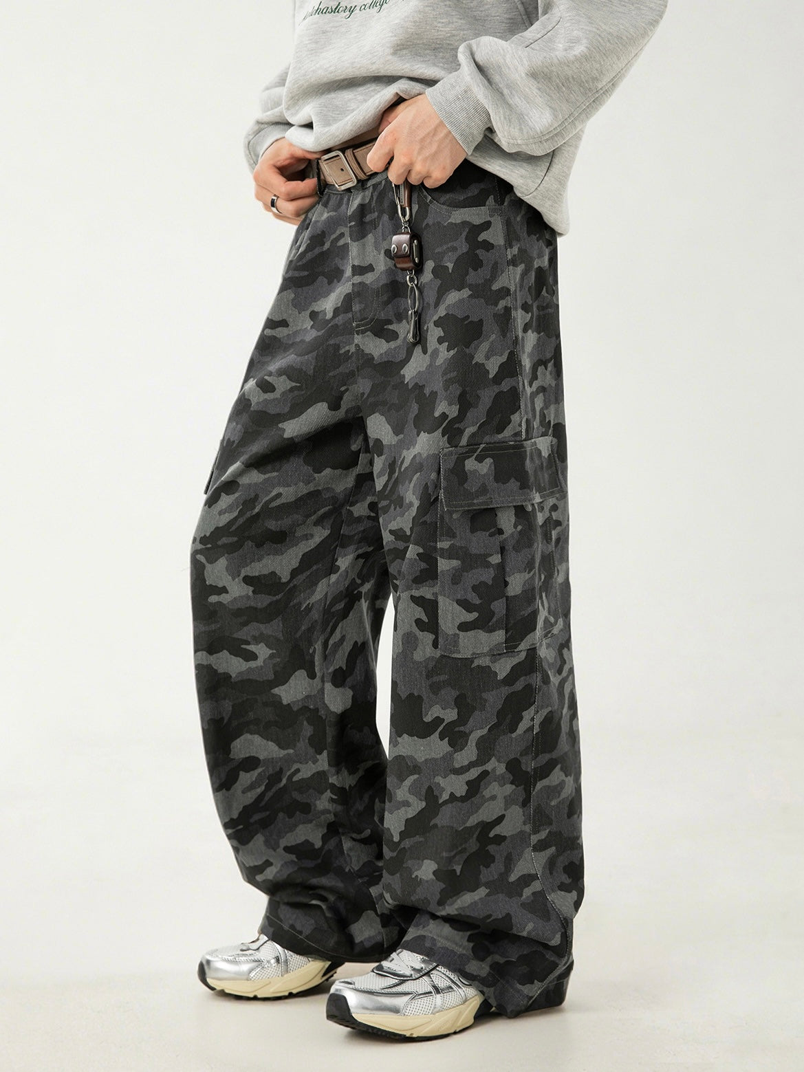 Men’s Camouflage Work Pants – Straight Leg Military Style Trousers