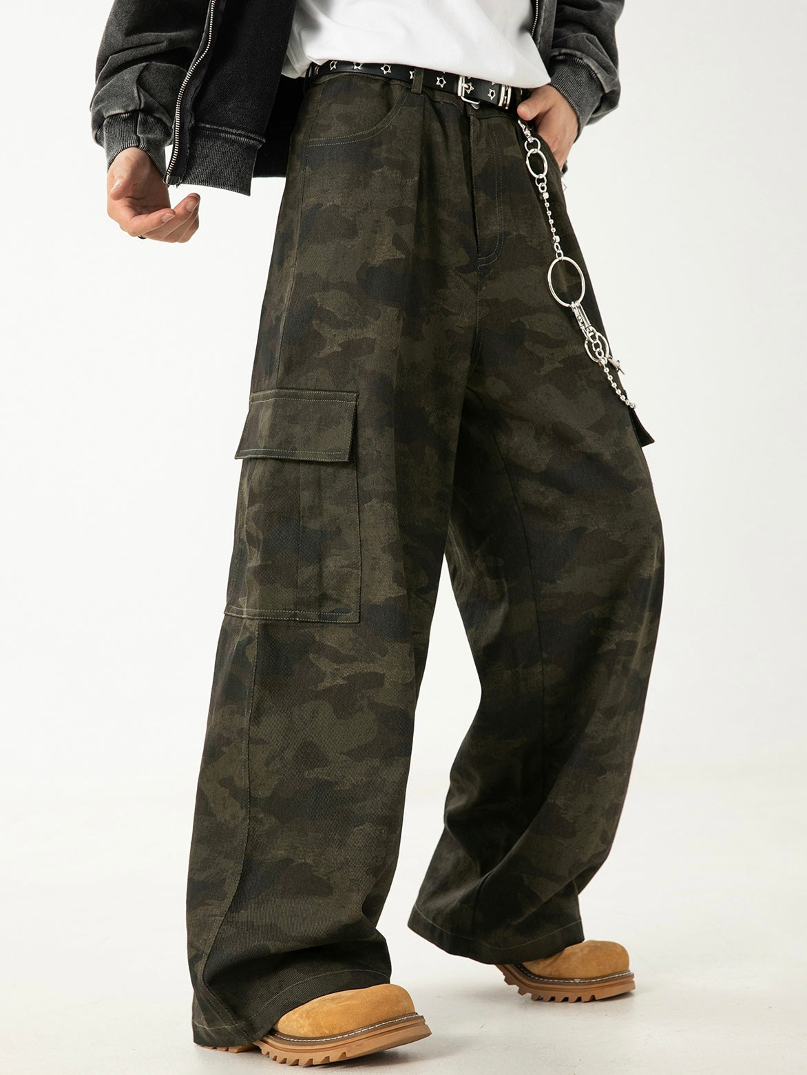 Camouflage men’s straight leg work pants.