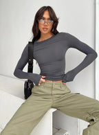 Women’s Long Sleeve Crop Top – Solid Color Round Neck Streetwear Tee